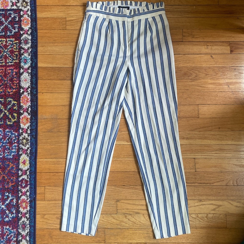 Express Cropped Pants